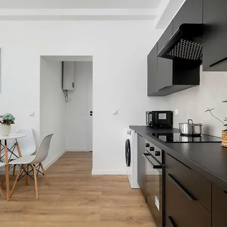 Cozy In Center By Renters *