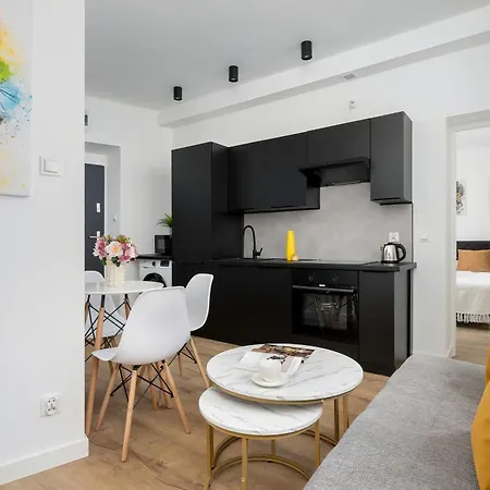 Cozy In Center By Renters * Katowice
