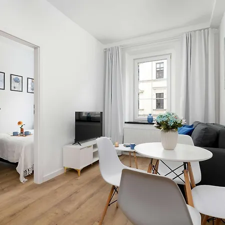 Apartament Cozy In Center By Renters Katowice
