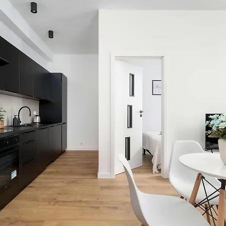 Apartament Cozy In Center By Renters *