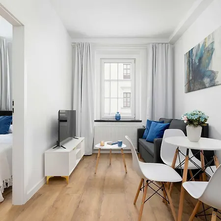 Cozy In Center By Renters
